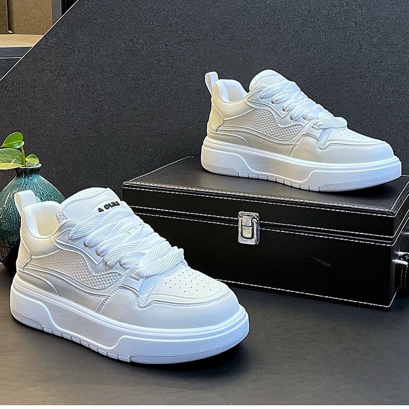 Court Classic Sneakers — Womens